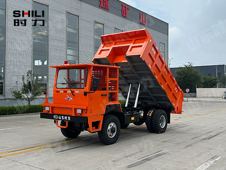  12噸井下運(yùn)輸車(chē)(四驅(qū)帶簡(jiǎn)易駕駛室)
